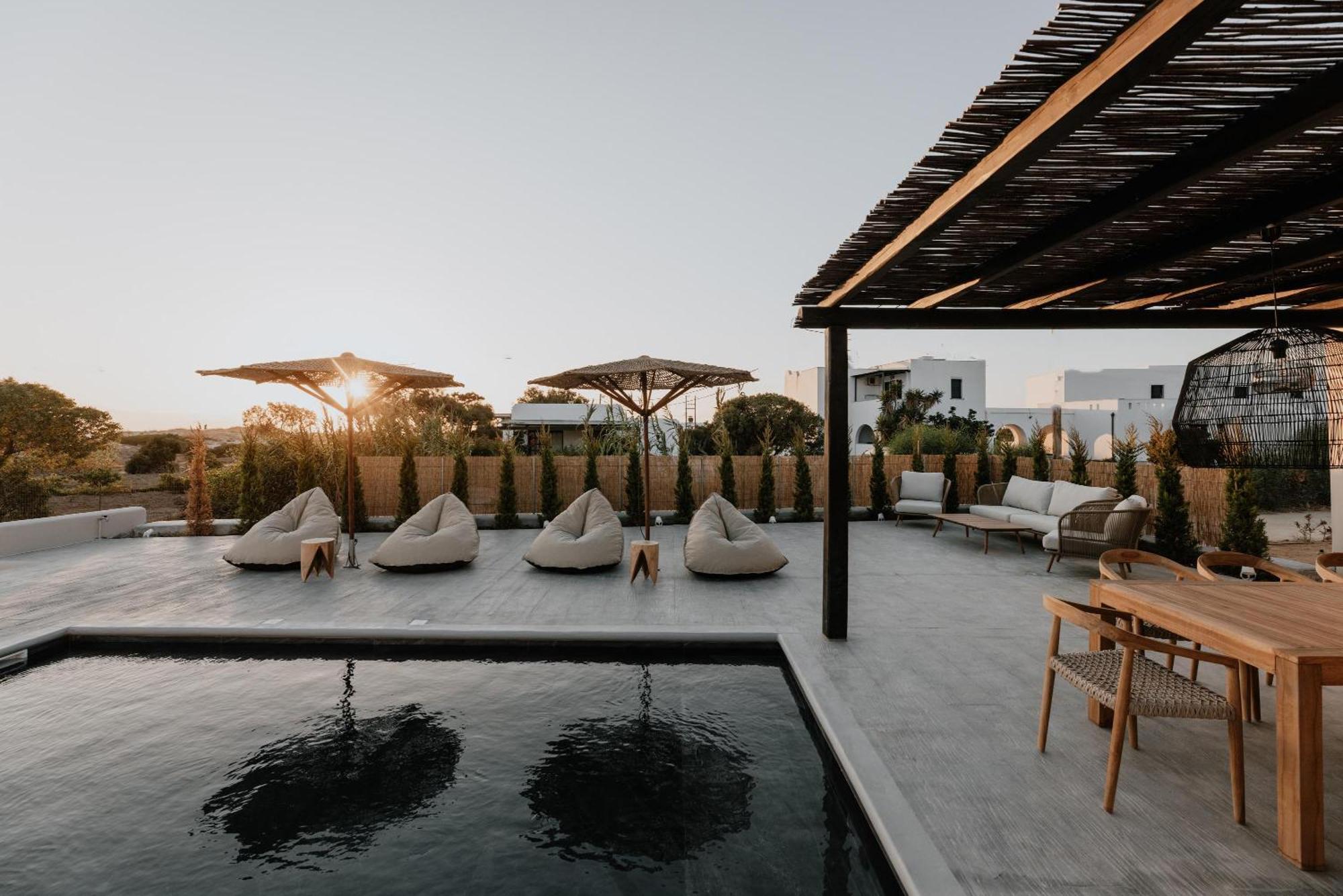 Onym Curated Villas Pláka المظهر الخارجي الصورة