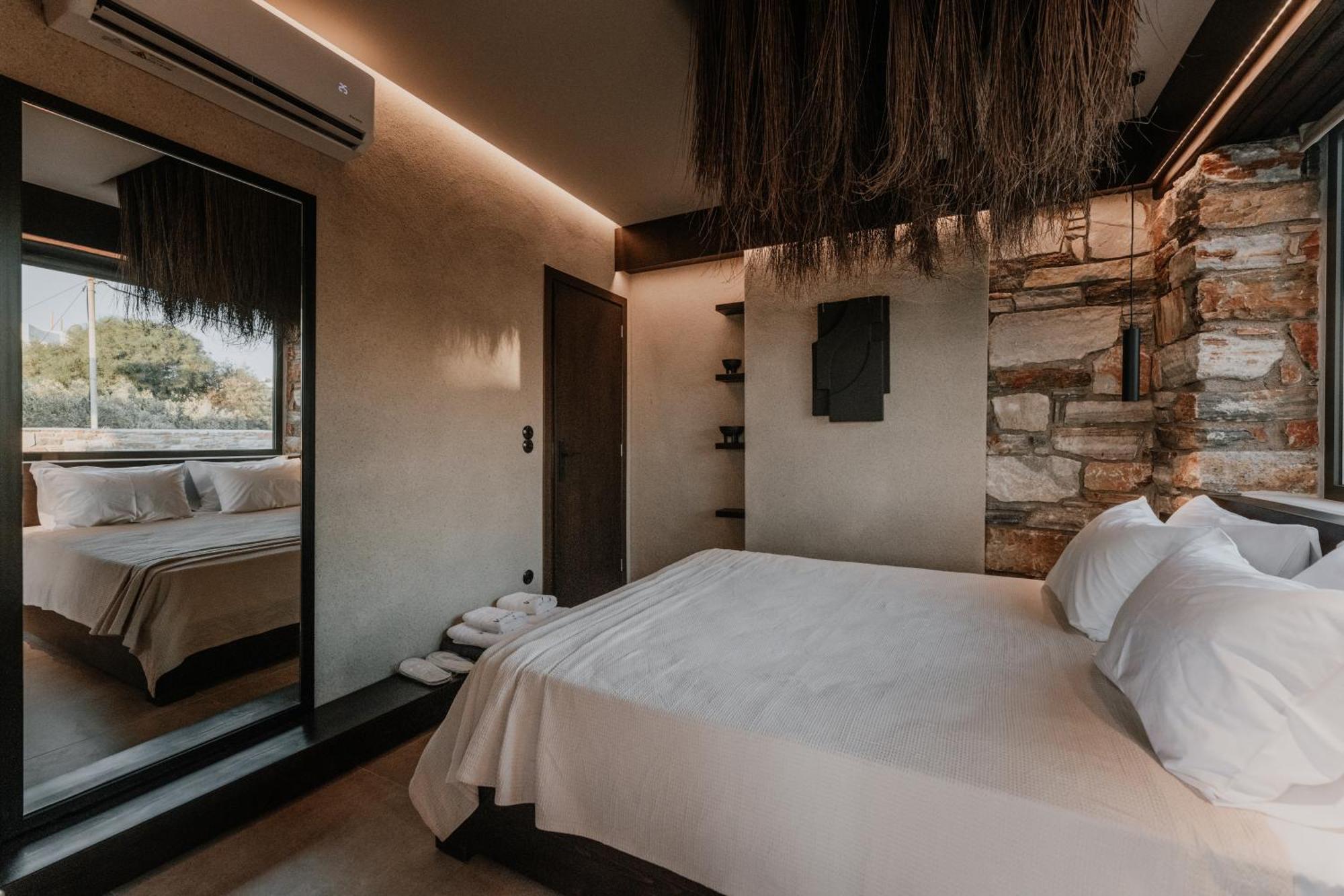 Onym Curated Villas Pláka المظهر الخارجي الصورة